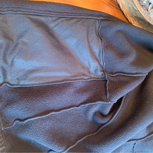 The North Face Classic Black Jacket - Picture 5 of 6